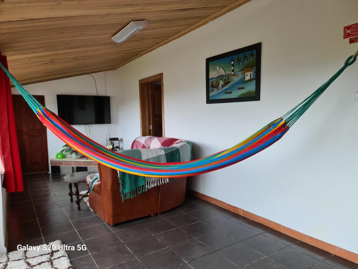 Ap Luso Brasileiro Hotel Lajes das Flores Ngoại thất bức ảnh